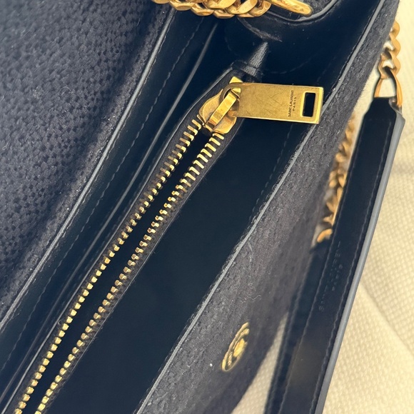 Yves Saint Laurent Quilted LouLou Shoulder Bag with Gold Hardware Genuine - Picture 6 of 12